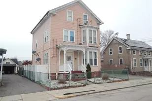 35 Rand St, Central Falls, RI 02863 - Photo 4