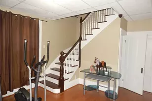 35 Rand St, Central Falls, RI 02863 - Photo 12