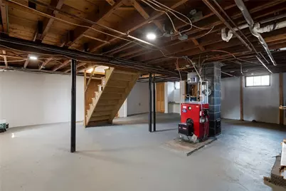 180 Grassmere Avenue, East Providence, RI 02914 - Photo 36