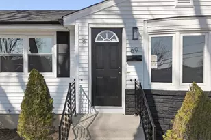 69 W View Ave, Cranston, RI 02920 - Photo 30