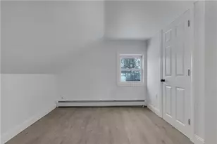 115 Campbell Ave, East Providence, RI 02916 - Photo 16