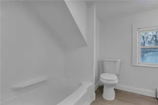 115 Campbell Ave, East Providence, RI 02916 - Photo 20