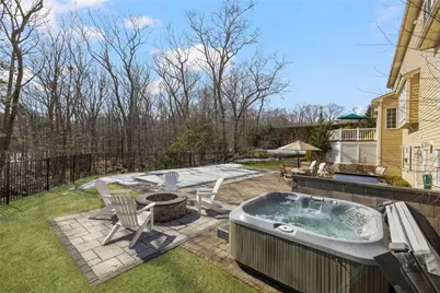 25 Hoyer Court, East Greenwich, RI 02818 - Photo 16