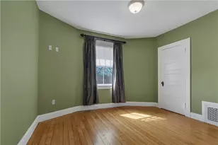 98 Butler Ave, Providence, RI 02906 - Photo 18
