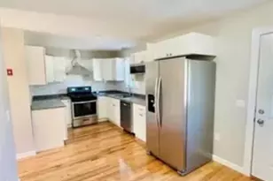 56 Prescott St, Providence, RI 02908 - Photo 4