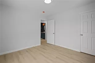 19 Newbury St, Providence, RI 02904 - Photo 46