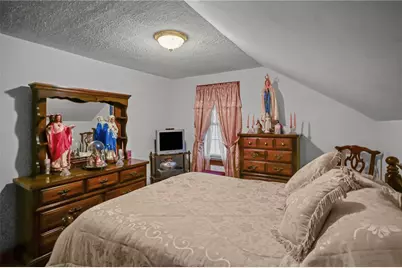 172 Ivy Street, East Providence, RI 02914 - Photo 34