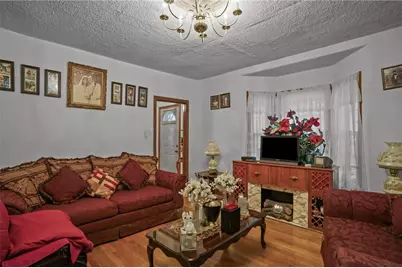 172 Ivy Street, East Providence, RI 02914 - Photo 8