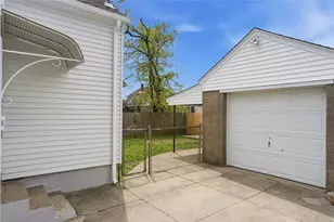 53 Victory St, Cranston, RI 02910 - Photo 34