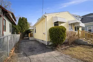 87 Pinehurst Ave, Providence, RI 02908 - Photo 14