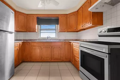 3421 Pawtucket Avenue #1, East Providence, RI 02915 - Photo 10