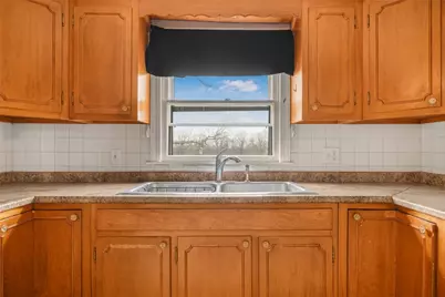 3421 Pawtucket Avenue #1, East Providence, RI 02915 - Photo 12