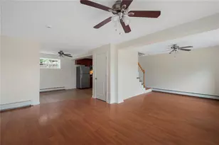 52 Lincoln St, Smithfield, RI 02917 - Photo 4