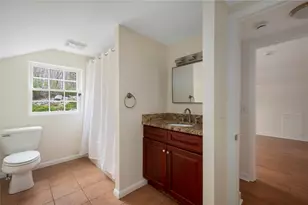 52 Lincoln St, Smithfield, RI 02917 - Photo 20