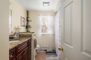 52 Lincoln St, Smithfield, RI 02917 - Photo 32