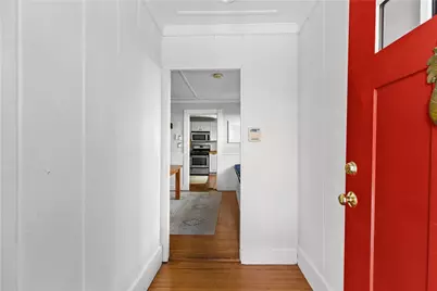 35 Pope Street, Newport, RI 02840 - Photo 2