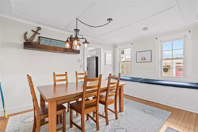 35 Pope Street, Newport, RI 02840 - Photo 8