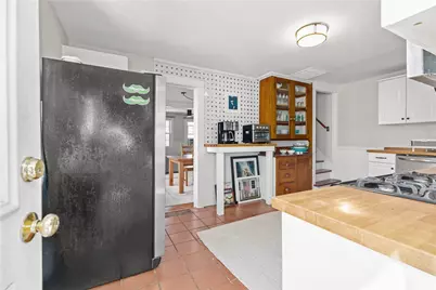 35 Pope Street, Newport, RI 02840 - Photo 10