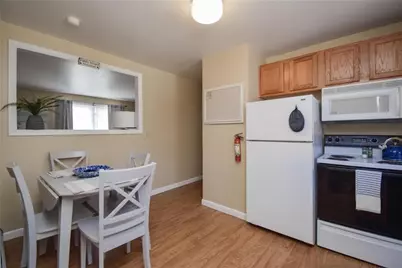 70 Carroll Avenue #509, Newport, RI 02840 - Photo 4