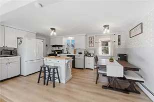 4 York Dr, Coventry, RI 02816 - Photo 10