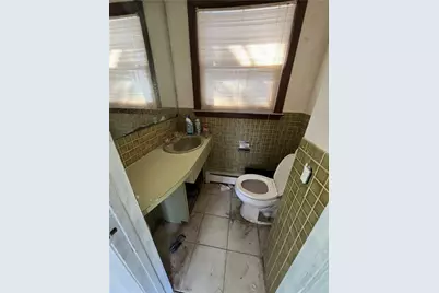 28 Hill Top Drive, Warwick, RI 02818 - Photo 20