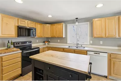 404 South Christopher Avenue, Tiverton, RI 02878 - Photo 14