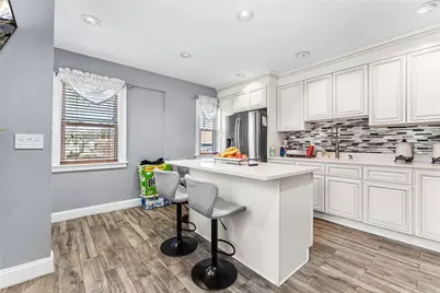 1605 Main Street, West Warwick, RI 02893 - Photo 4