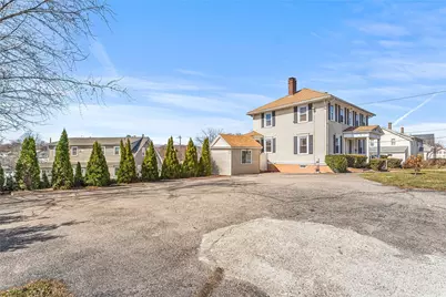 1605 Main Street, West Warwick, RI 02893 - Photo 32