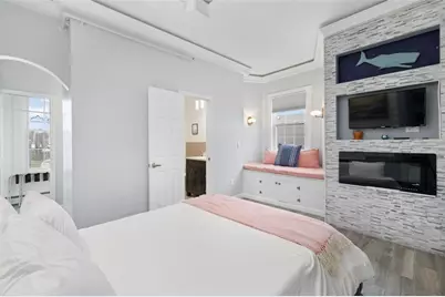 28 Weaver Avenue, Newport, RI 02840 - Photo 18