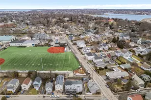 28 Weaver Ave, Newport, RI 02840 - Photo 6