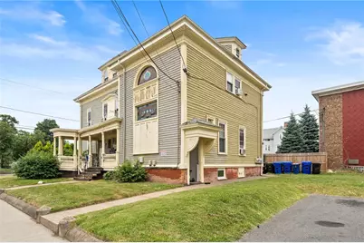 133 Cottage Street, Pawtucket, RI 02860 - Photo 1