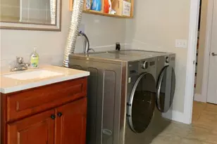 6 Heywood Ln, Johnston, RI 02919 - Photo 20