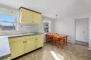 61 High View Dr, Cranston, RI 02921 - Photo 18