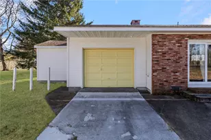 61 High View Dr, Cranston, RI 02921 - Photo 36