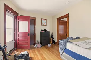 982 York Ave, Pawtucket, RI 02861 - Photo 26