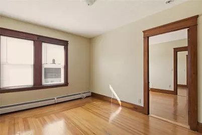 982 York Avenue, Pawtucket, RI 02861 - Photo 28