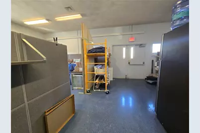 24 Southwest Avenue, Jamestown, RI 02835 - Photo 4