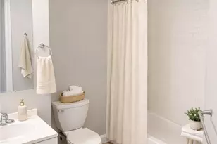 255 Waterman St, Providence, RI 02906 - Photo 20