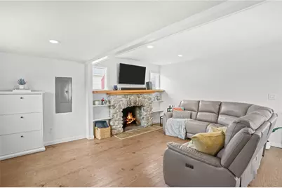 115 Samuel Gorton Avenue, Warwick, RI 02889 - Photo 6