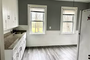 388 Child St, Warren, RI 02885 - Photo 8