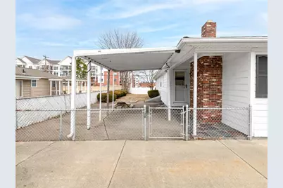 106 Coyle Avenue, East Providence, RI 02916 - Photo 28