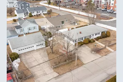 106 Coyle Avenue, East Providence, RI 02916 - Photo 4