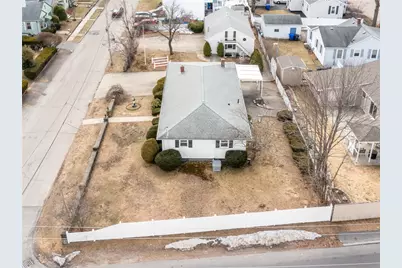 106 Coyle Avenue, East Providence, RI 02916 - Photo 34