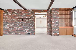 106 Coyle Ave, East Providence, RI 02916 - Photo 20