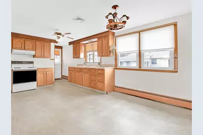 106 Coyle Avenue, East Providence, RI 02916 - Photo 6