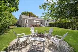 133 Carroll Ave, Newport, RI 02840 - Photo 30
