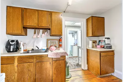 109 Bowen Street, Providence, RI 02906 - Photo 36