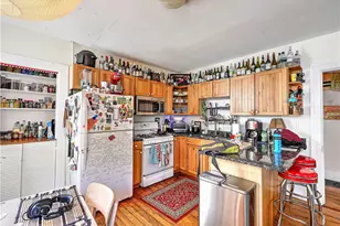 109 Bowen St, Providence, RI 02906 - Photo 10