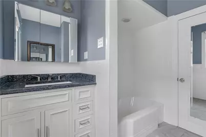 711 Academy Avenue #2, Providence, RI 02908 - Photo 18