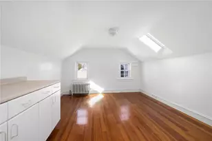 41 Stadium Rd, Providence, RI 02906 - Photo 34